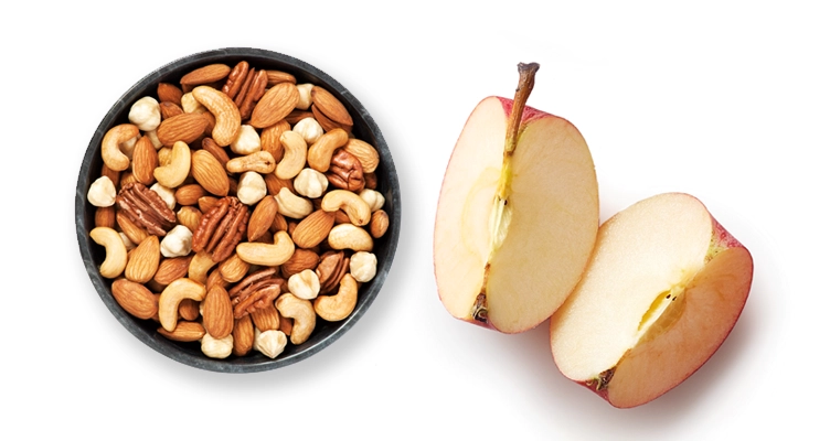 nuts-and-apple-752x400.webp